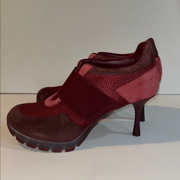 Sneex The Icon Hy-Heel Limited Edition - Picture 8 of 16